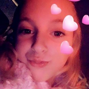 Meet your Posher, Camryn